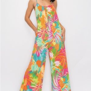 *NWT* Wide leg Tropical Jumpsuit